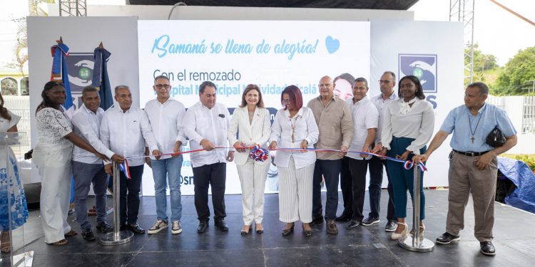 Vicepresidenta Peña entrega obras de salud en Samaná
