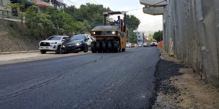MOPC continúa con el programa de cooperación con la Alcaldía de Santiago