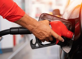 Con más de RD$385 millones de pesos en subsidios, gobierno mantiene sin variación precio de combustibles
