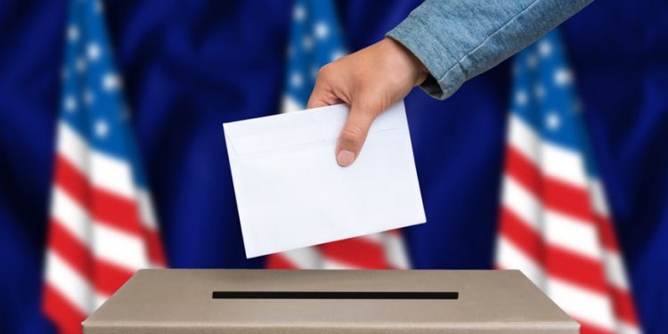 Se vaticina violencia en estados indecisos EUA durante próximas elecciones