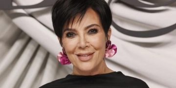 Kris Jenner revela que le detectaron un «pequeño tumor”