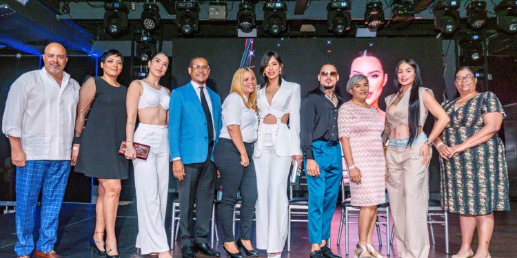 Anuncian reality show “La Tienda Transparente”