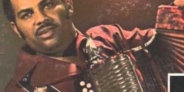 Tatico Henríquez murió hace 48 años, pero se mantiene vivo por su música y por enredos artísticos