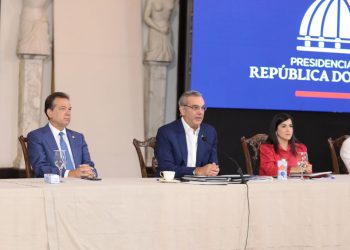 Abinader asegura que crecimiento de un 23%, de las exportaciones del país en últimos tres años, son los mejores de la historia exportadora de RD
