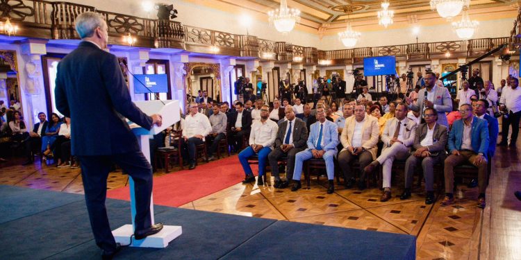 Gobierno dice RD está preparada para enfrentar temporada ciclónica 2024