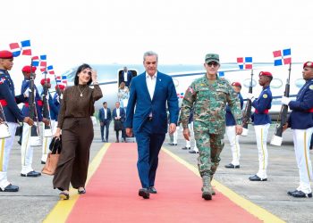 Presidente Abinader regresa al país tras su viaje oficial a Europa