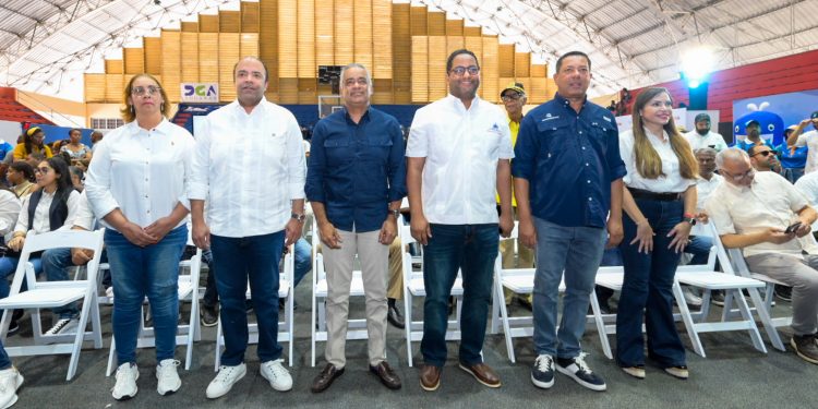 Banreservas realiza en San Cristóbal su cuarta jornada Bancarizar es Patria