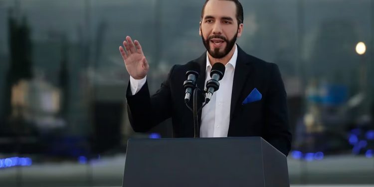 Bukele inicia su segundo mandato en El Salvador, con más poder que nunca
