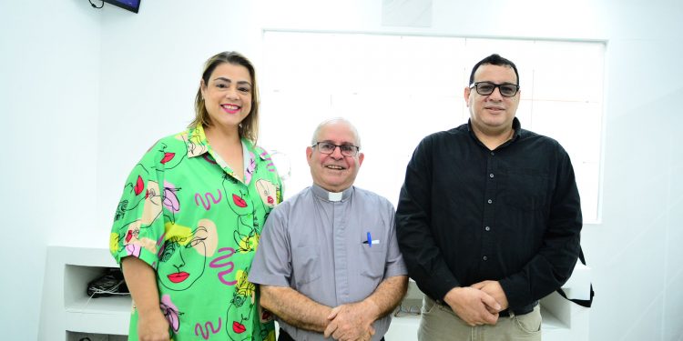 AIPARC inaugura modernas oficinas