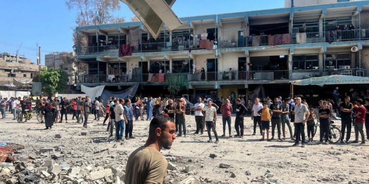 Ejército de Netanyahu reivindica letal ataque a escuela en Gaza; España se suma a demanda por “genocidio” contra Israel