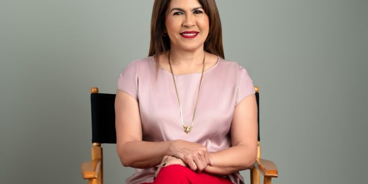 Yamira Taveras presenta su podcasts “Siempre turismo”