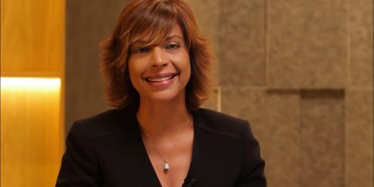 Amelia Deschamps regresa a los medios con «Se Vale Preguntar»