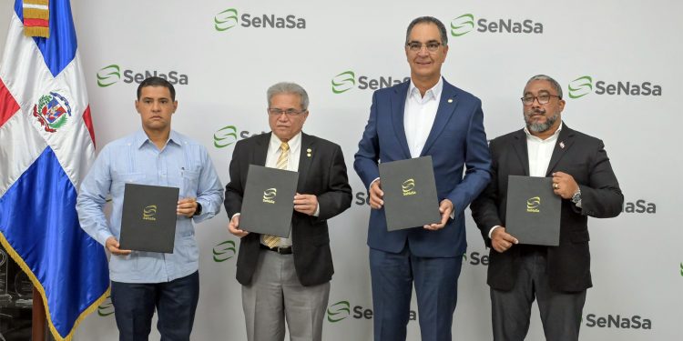 SeNaSa y CMD firman convenio; emergenciólogos e imagenólogos recibirán códigos