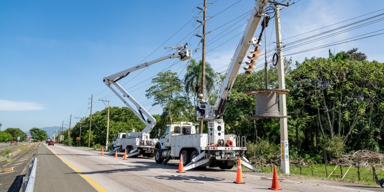 ETED trabaja en el fortalecimiento del sistema de transmisión a 69 kilovoltios en el Cibao Central