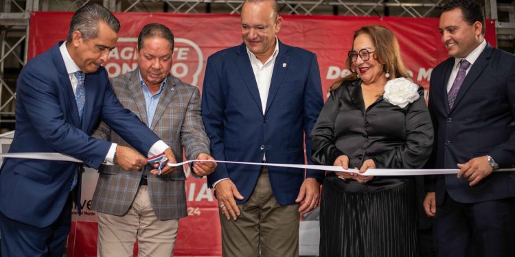 Gran Auto Feria Anadive 2024 sigue desarrollándose en el Gran Teatro del Cibao
