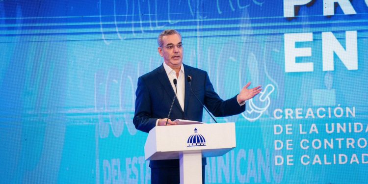 Abinader afirma que con reconocimiento internacional, RD va rumbo a hambre cero