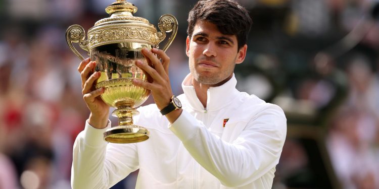 Carlos Alcaraz derrota a Djokovic 6-2, 6-2, 7-6(4) y conquista en Londres su cuarto título de Grand Slam