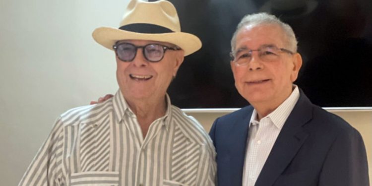 Hipólito Mejía visita a Danilo Medina y renuevan su amistad