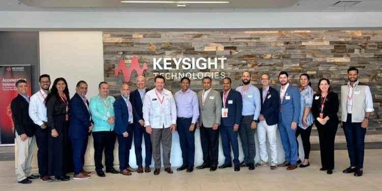 Keysight Technologies y UNICARIBE firman en CA convenio en formación de semiconductores para RD