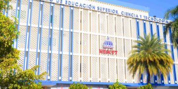 MESCyT instruye a rectores de universidades a tomar medidas preventivas ante efectos de ciclón Beryl
