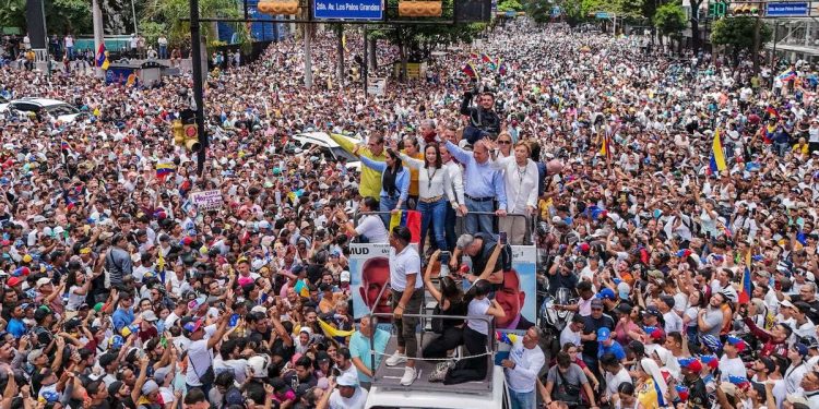 Crisis en Venezuela: Protestas y tensiones tras resultados electorales