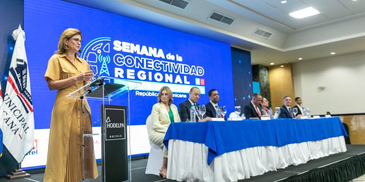 Raquel Peña inaugura la Semana de la Conectividad Regional con acuerdos para construir ciudades inteligentes y sostenibles