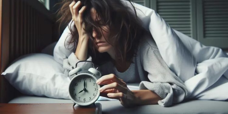 Por qué los expertos desaconsejan usar múltiples alarmas para despertarse y qué alternativas sugieren