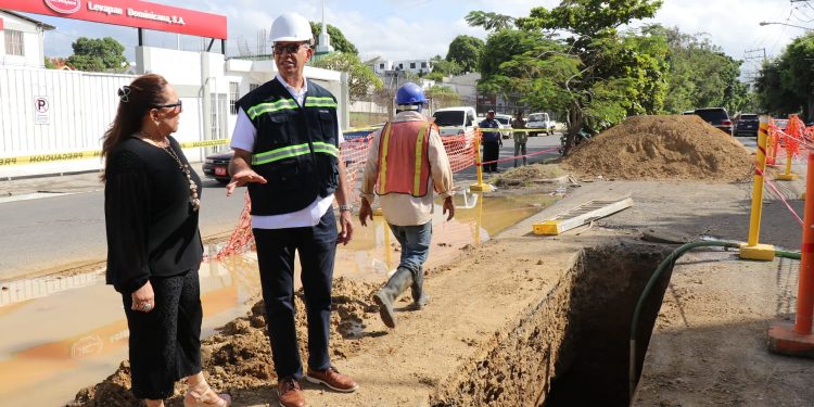 Coraasan inicia proyecto de mejoramiento de alcantarillado sanitario en el ensanche Libertad y La Ciénaga