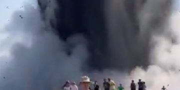Inusual explosión del Géiser en Yellowstone sorprende a visitantes