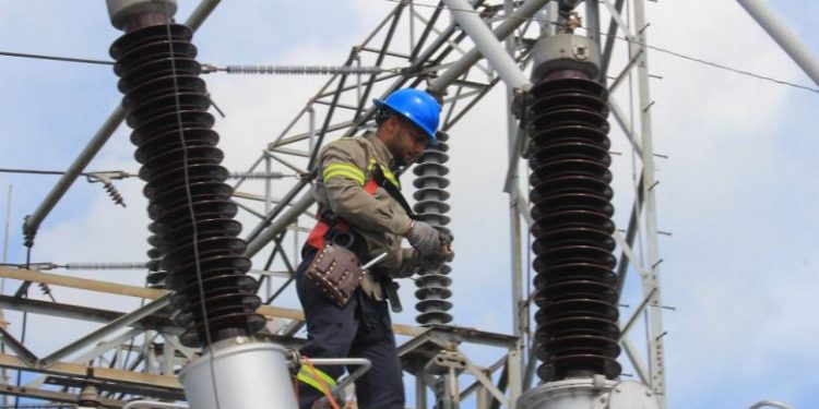 EDENORTE restablece servicio energético al 100% luego de paso Onda Tropical