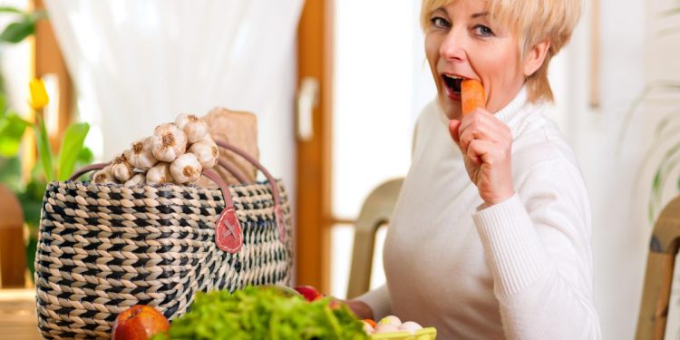 El alimento que retrasa el envejecimiento y que recomiendan muchos expertos