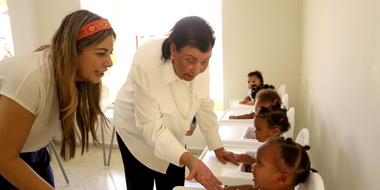 INAIPI inicia servicios en centros CAIPI y CAFI para el año 2024-2025