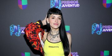Cazzu: «Eliminé mis redes sociales porque hay un infierno ardiendo, y no quiero que me alcance ni una chispa»