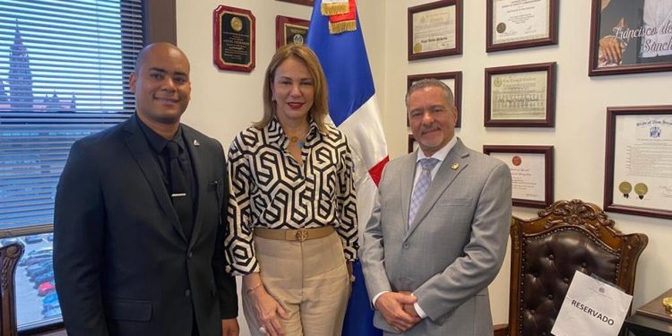Milagros Germán inaugura tres nuevas oficinas de la Dirección de Cultura Dominicana en el Exterior en Estados Unidos