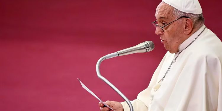El Papa Francisco pide un alto el fuego en Gaza y expresa su preocupación por la situación humanitaria