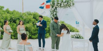 Amor en la playa: Katherine y Baldwin celebran su boda en el occidental Punta Cana