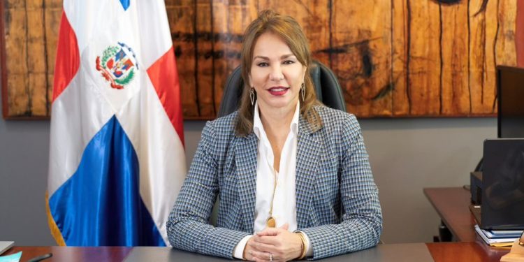 Milagros Germán publicó un video de «Chévere Nights» que conmovió al público al recordar momentos del programa, diciendo: «Estaba recordando».