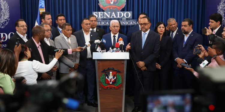 Presidente Abinader presenta proyecto de Ley para Convocar Asamblea Nacional Revisora