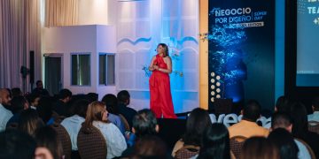 Suz Amaro inspira a empresarios a crear negocios autosuficientes