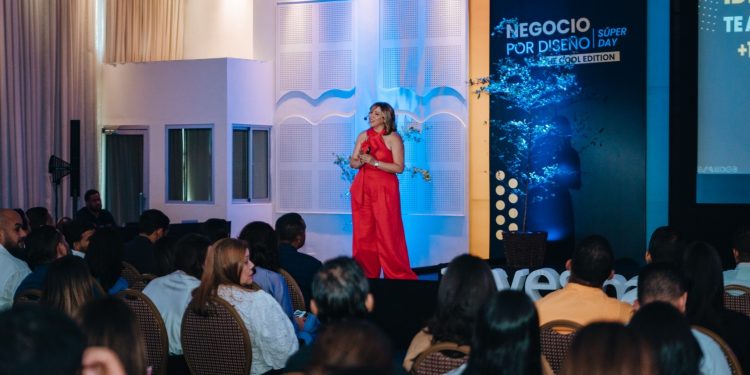 Suz Amaro inspira a empresarios a crear negocios autosuficientes