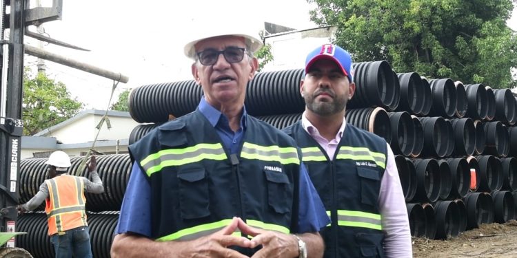 Coraasan inicia construcción de colector de aguas residuales para saneamiento de Pontezuela