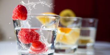 Andrea Calderón, nutricionista: “Estas son las bebidas que menos engordan para el verano”