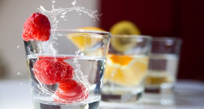 Andrea Calderón, nutricionista: “Estas son las bebidas que menos engordan para el verano”