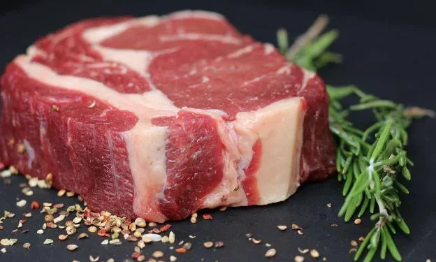 Carne roja y procesada: cuánto aumenta el riesgo de diabetes según la cantidad consumida