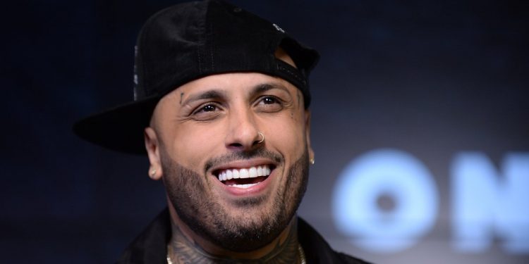 Nicky Jam confiesa que está enfrentando problemas de alcoholismo: «De alguna manera, el pasado vuelve a aparecer»
