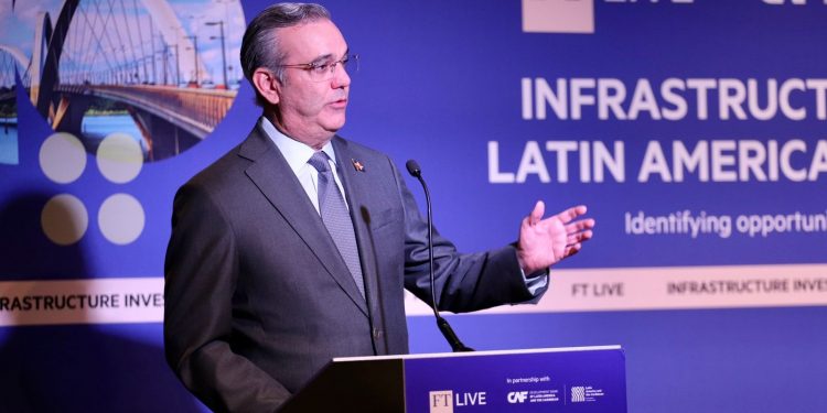 Presidente Abinader destaca el crecimiento económico y oportunidades de inversión en RD