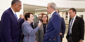 Presidente Abinader llega a Nueva York para iniciar agenda oficial en EE.UU.