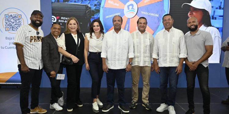 Cientos asisten a jornada Bancarizar es Patria en San Carlos