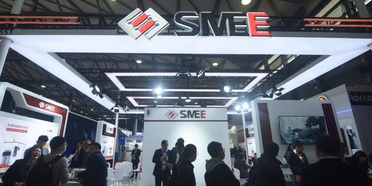 China logra importante avance en la producción de chips con nueva patente de litografía