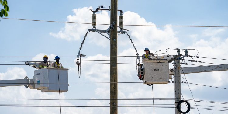 ETED fortalece el sistema de transmisión a 69 kV en el Cibao Central